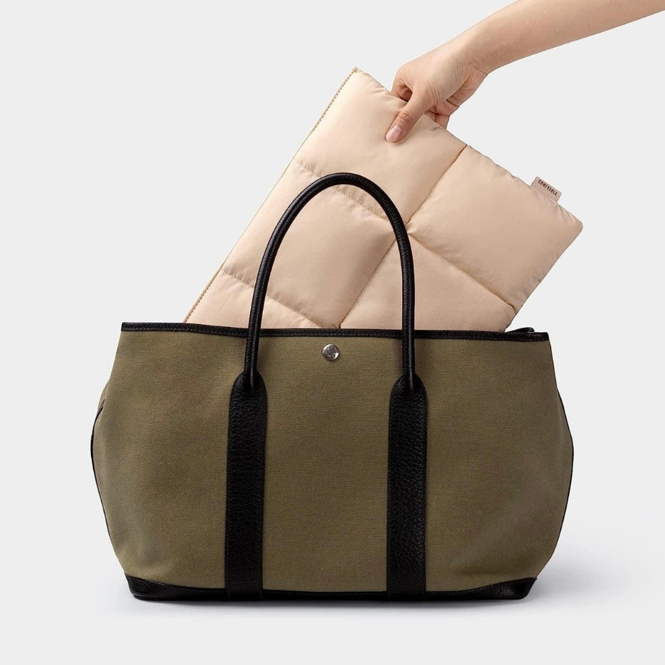 PuffyGuardIcyGuard – Ultimate Lightweight Laptop Protection for On the Go