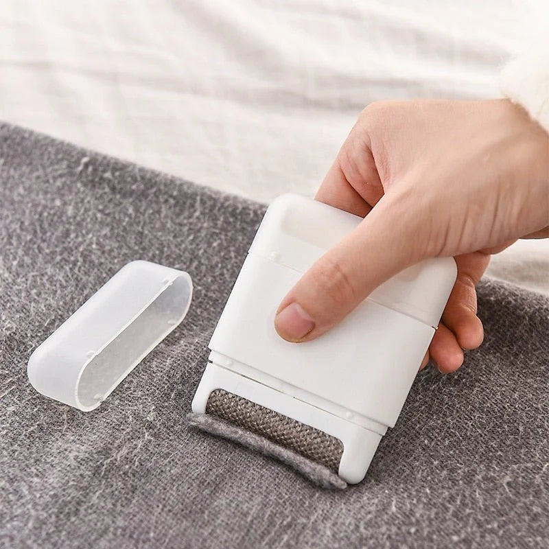 LintLux – Restores Your Clothes Instantly Like New