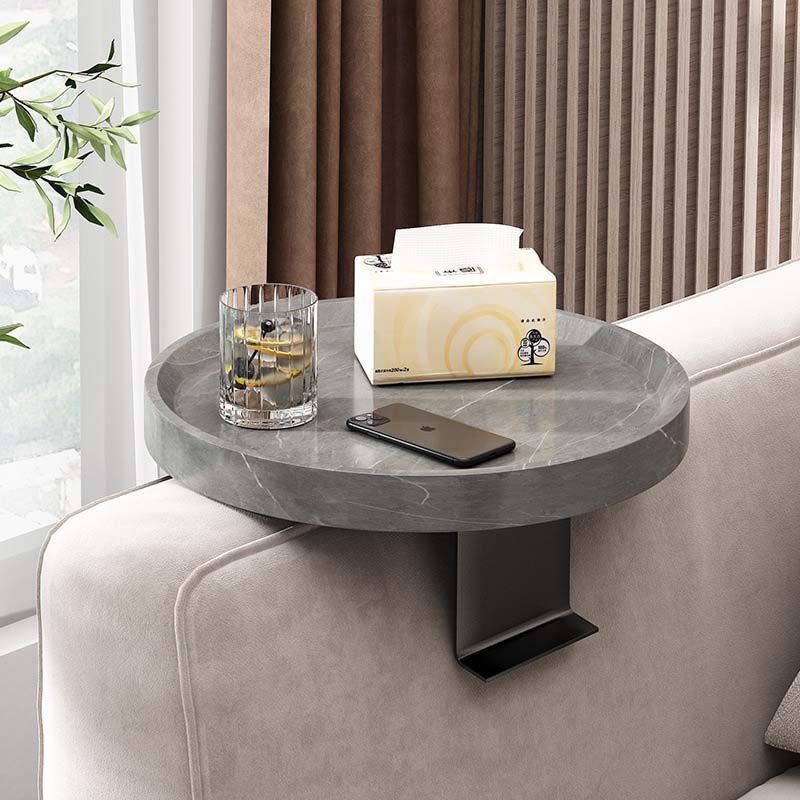 ClipoTray – Easily store drinks and devices safely and within reach