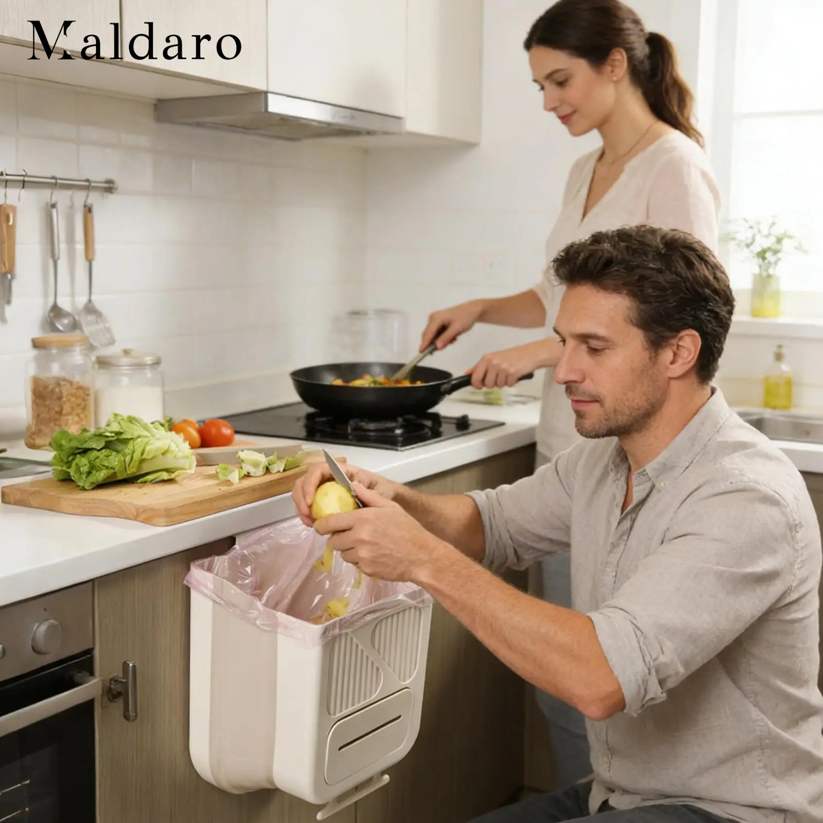 TrashBye – Instantly clear your kitchen waste area