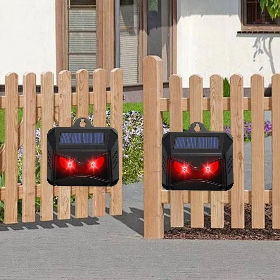 1+1 FREE | AnimalAway – Immediate Protection of Your Garden from Pests, Completely Chemical-Free