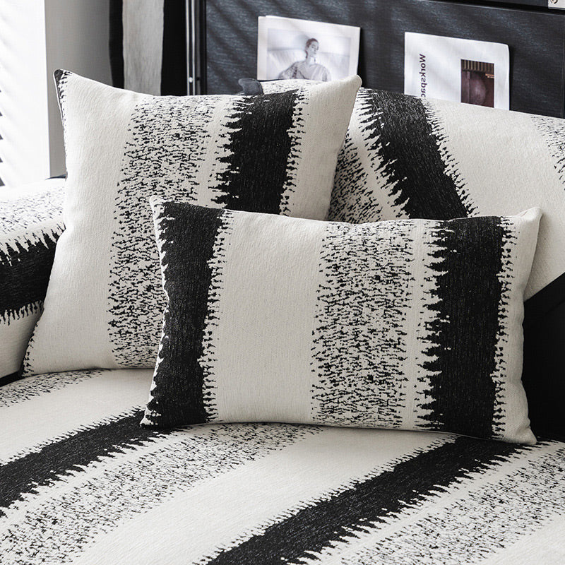 StripeGuard - Keeps the Sofa Cover Perfectly in Place