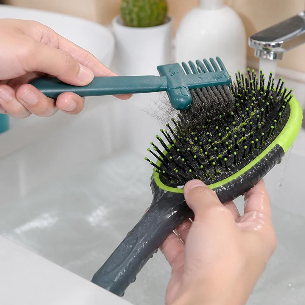 2+1 FREE | BrushRevive - Effortless Hairbrush Cleaning Every Time