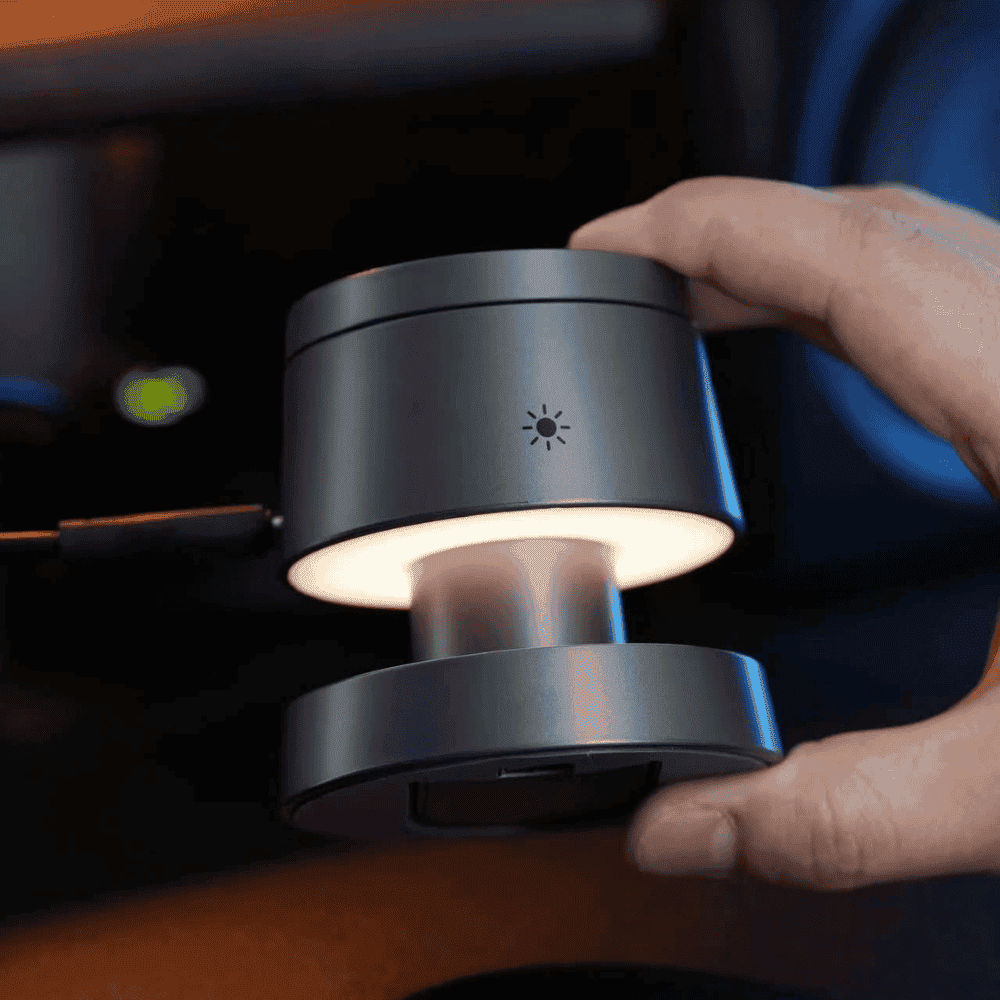 MushCharge – Quickly Charge 4 Devices Without Cable Clutter
