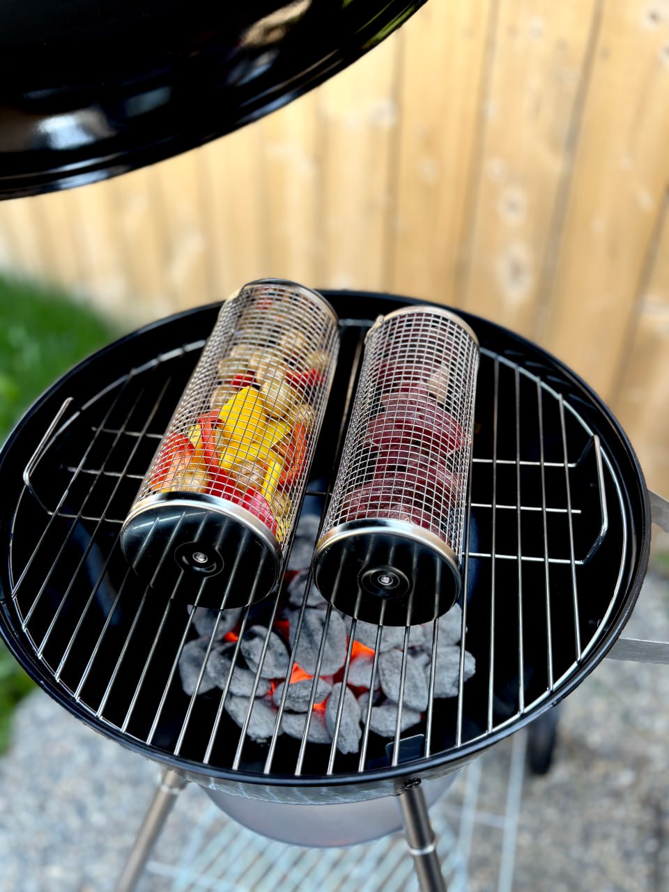BBQLock – Easily turn food without it falling apart or burning