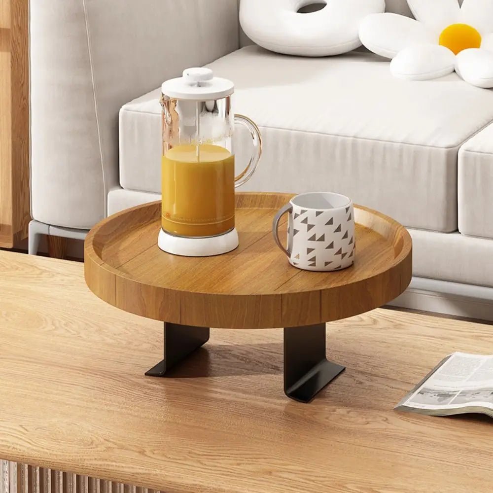 ClipoTray – Easily store drinks and devices safely and within reach