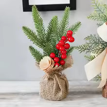 PineBreeze – Small Tree, Big Christmas Spirit