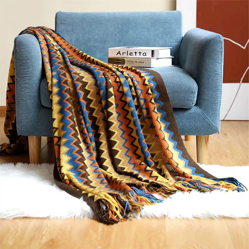 CasaLunaWeave – Boho Blanket That Combines Warmth and Style
