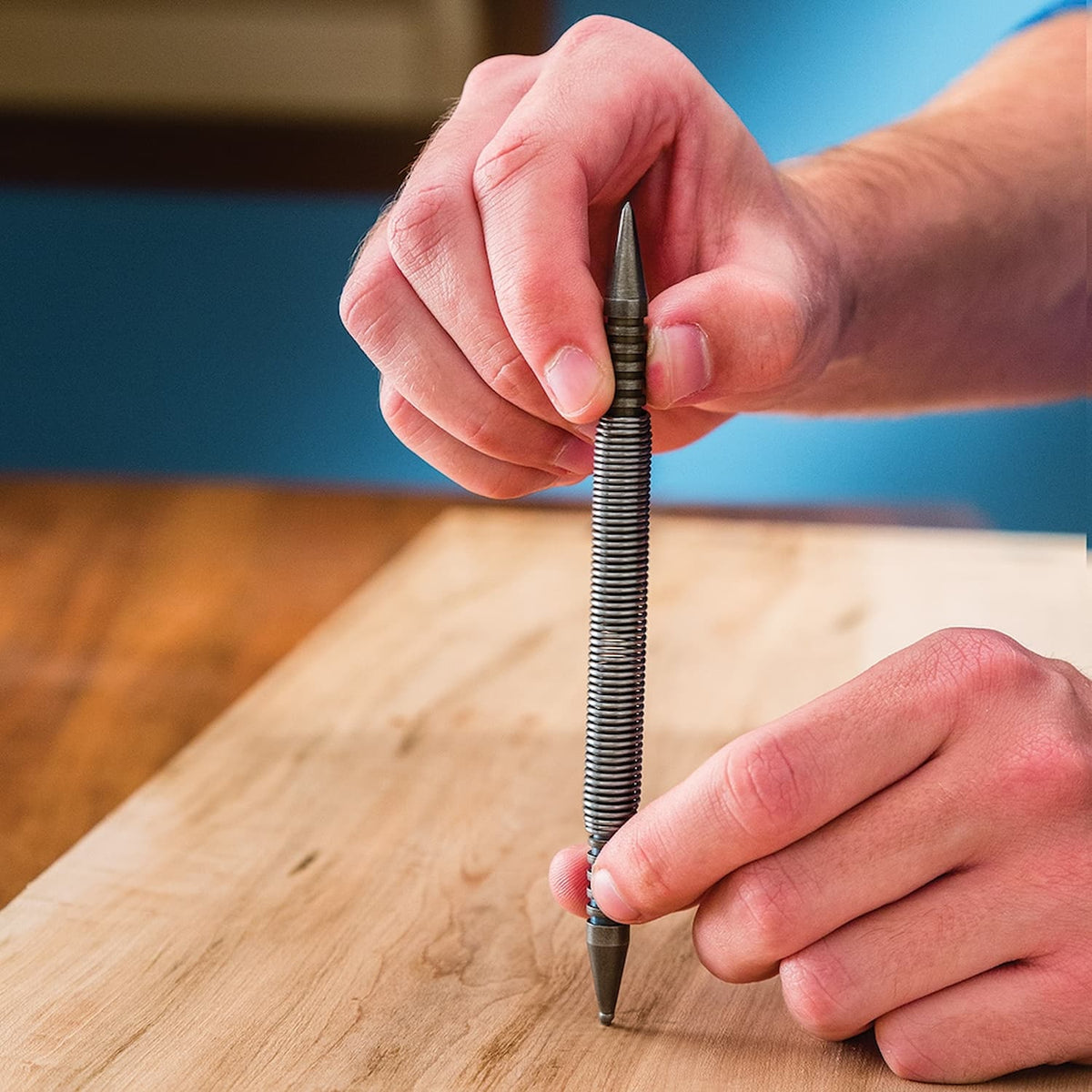 SafeStrike - Drive Nails Perfectly Without Injuring Your Fingers