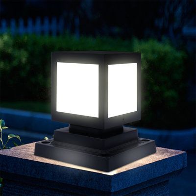 SafePath – Energy Saving with Impressive, Weatherproof Solar Lanterns
