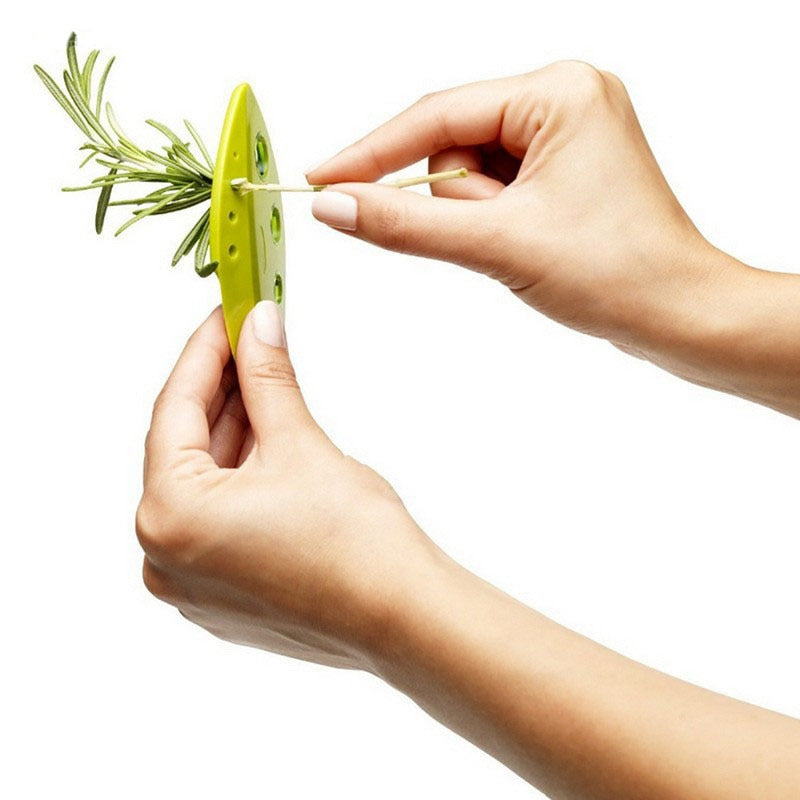 EasyLeaf – Herbs & Vegetables Destemmed in Seconds!