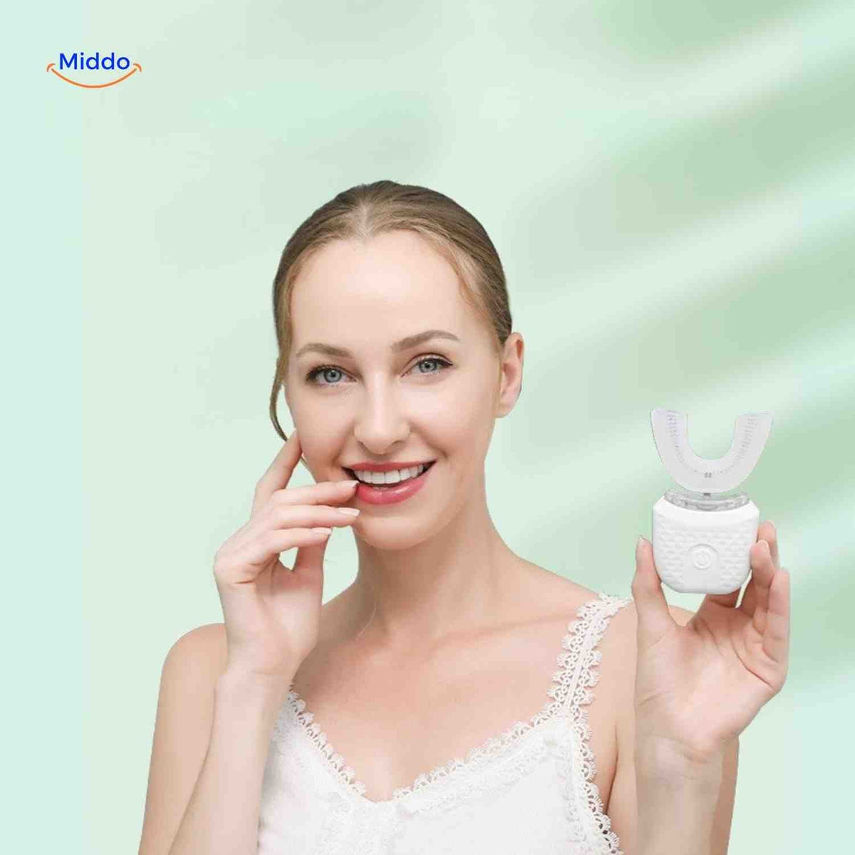 ShinnyBrush – Brilliant White Teeth in Just 45 Seconds