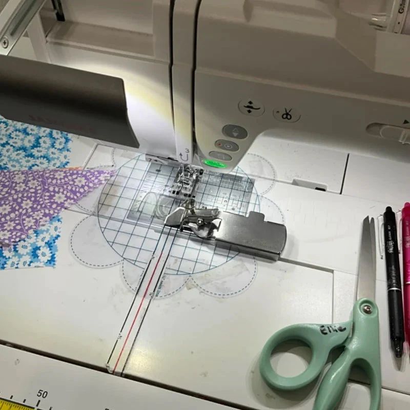 MagniStitch - Perfectly Straight Seams Every Time, No Slipping