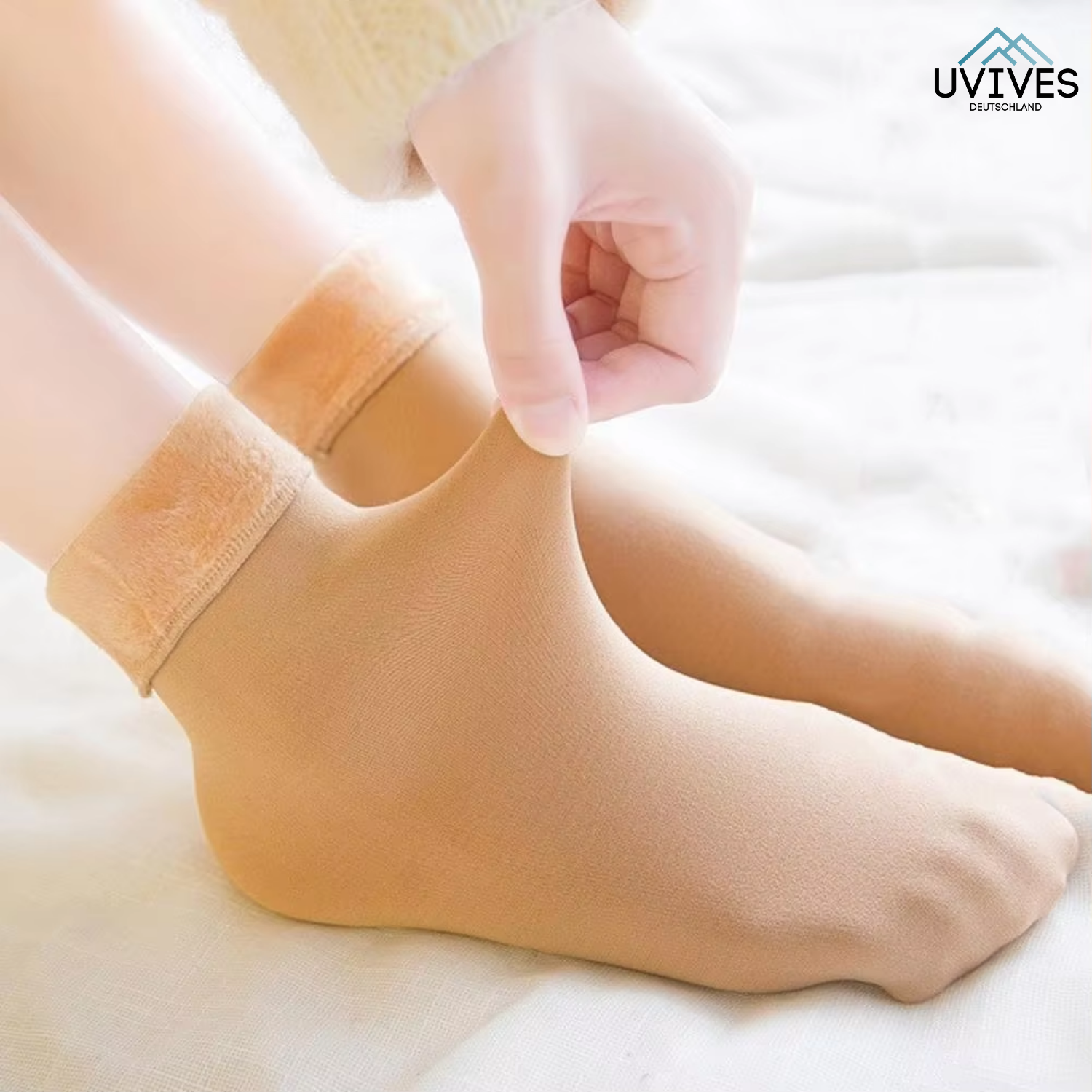 4+4 FREE | CozyFeet – Socks That Really Keep You Warm!