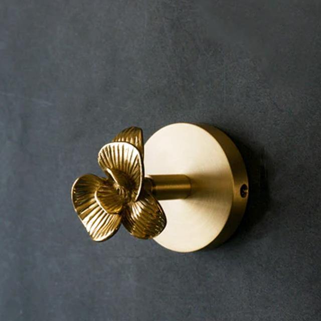 WallWonders - Stunning Brass Animal Hooks for Instant Wall Organization
