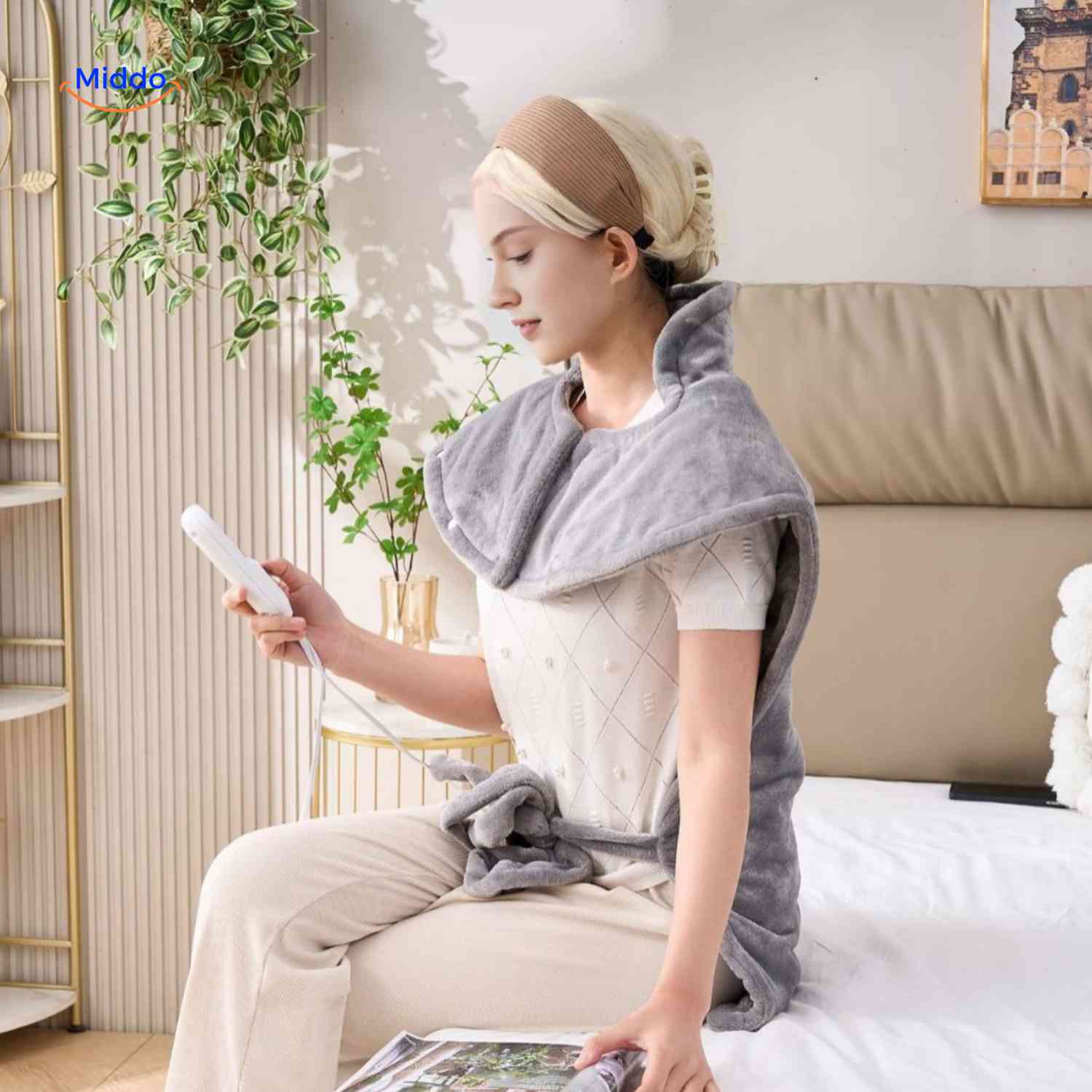 WarmHug – Soothing Warmth for Neck, Shoulders & Back