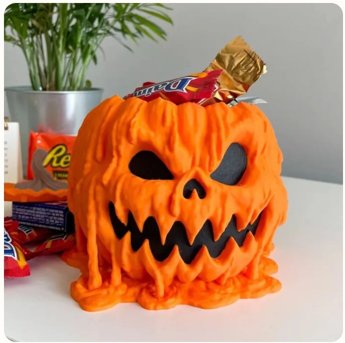 CreepServe – The eerily melting pumpkin bowl!