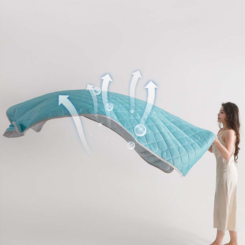 ChillBreeze – The Blanket for Restful Sleep on Hot Nights!