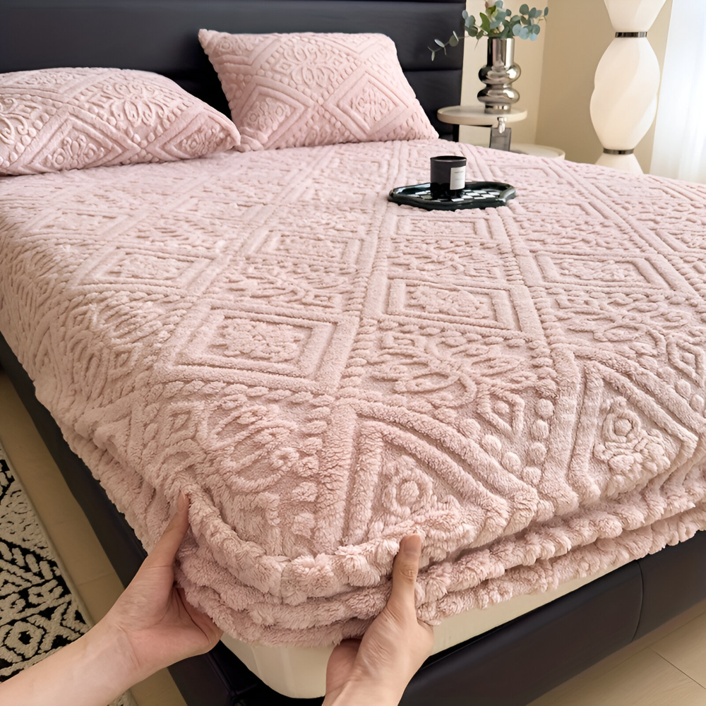 CloudRest - Sleep Warm and Cozy Without the Sheets Slipping