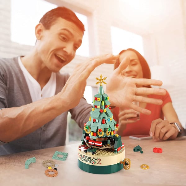 BuildaJoy – Build Your Own Musical Christmas World