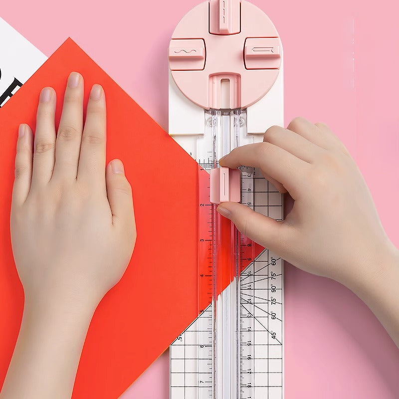 CutCrafts 4-in-1 – Precise Cuts for Boundless Creativity