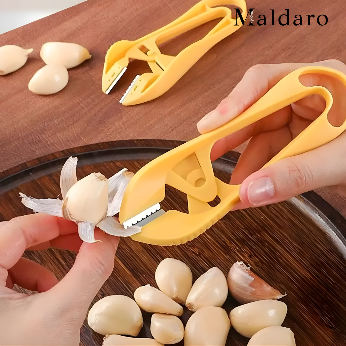 2+2 FREE | SpeedyGarlic Peel – Garlic peeling in seconds