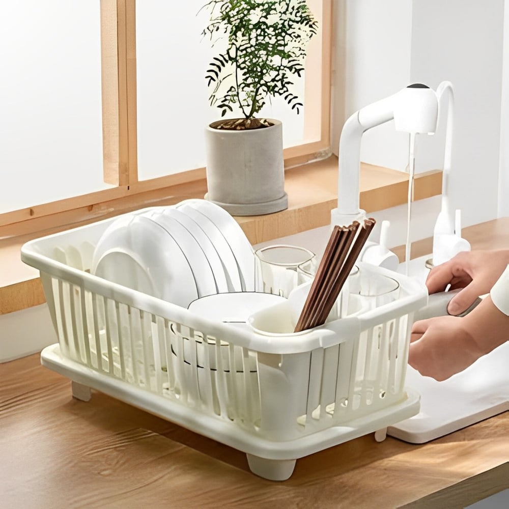 DryStack – More Space & Order for Dish Drying