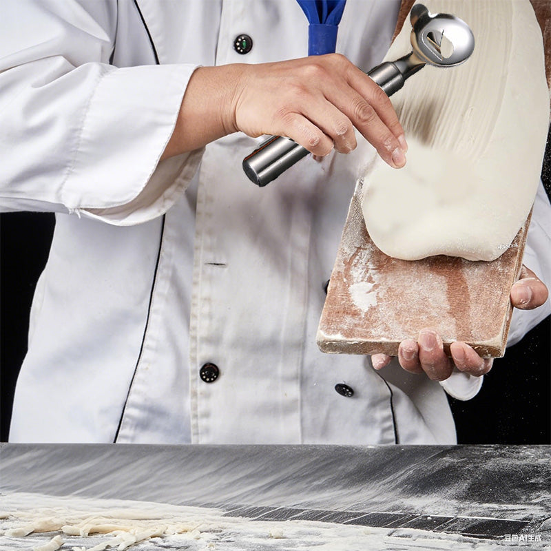 ChefBlade – Perfectly Cut Noodles Like a Pro