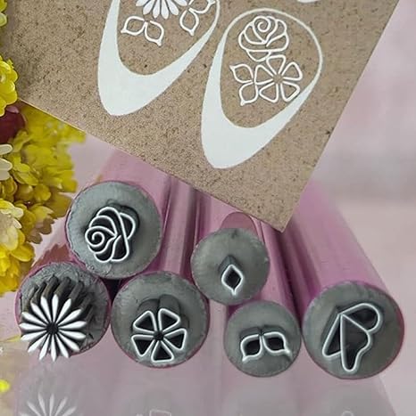 GlamStamp – Perfect Nail Art in Seconds!