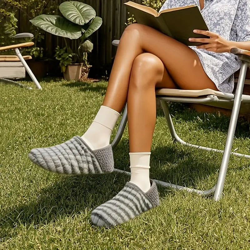CozySteps – Stylish Comfort for Every Day