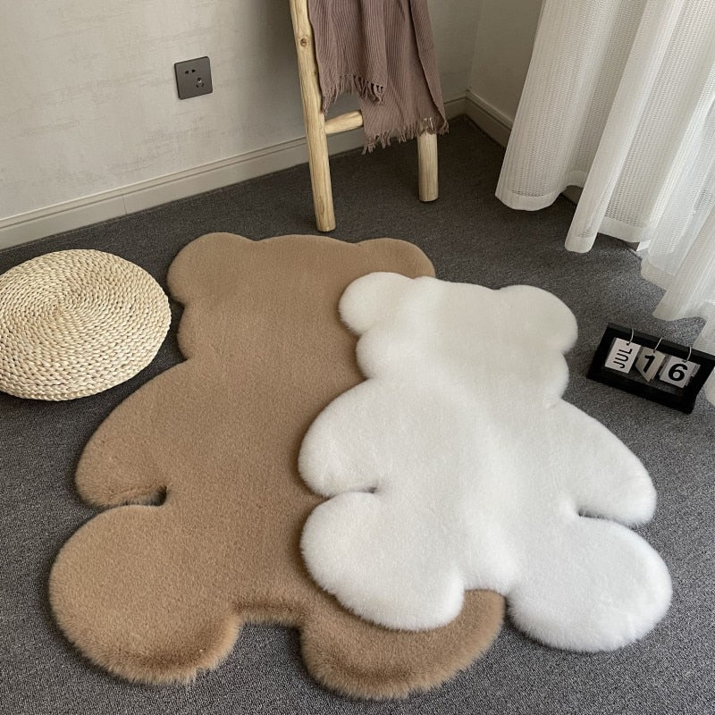 SnugBear – The fluffiest rug you have ever stepped on