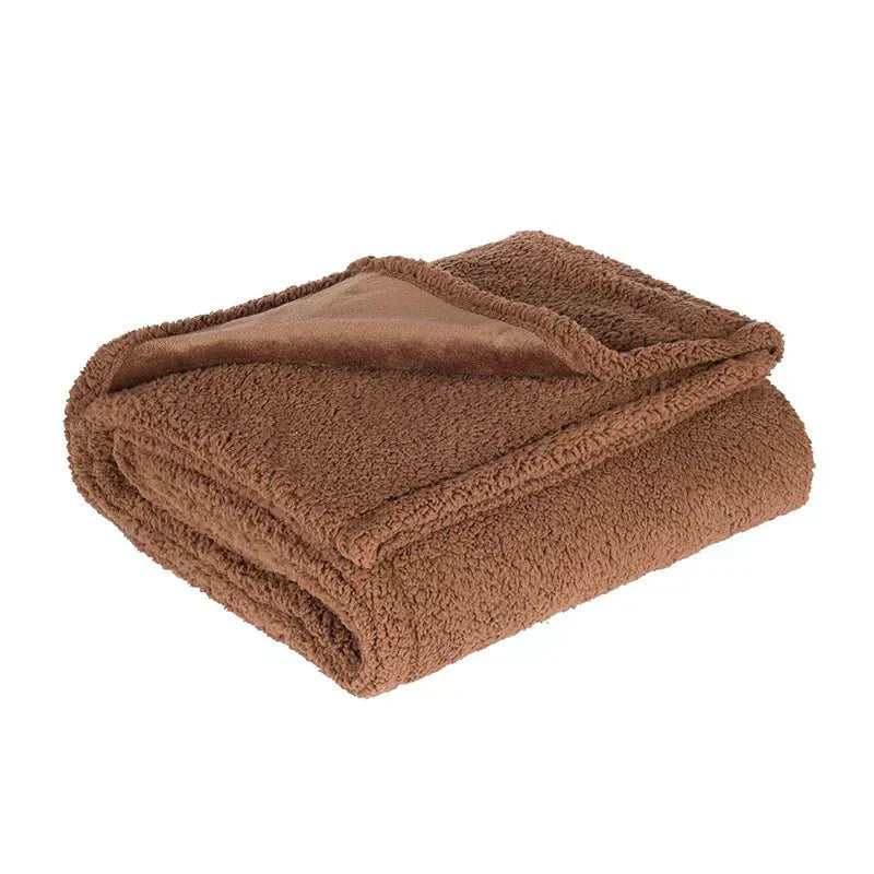CozyGuard – Stain-Free & Cozy in Every Situation!