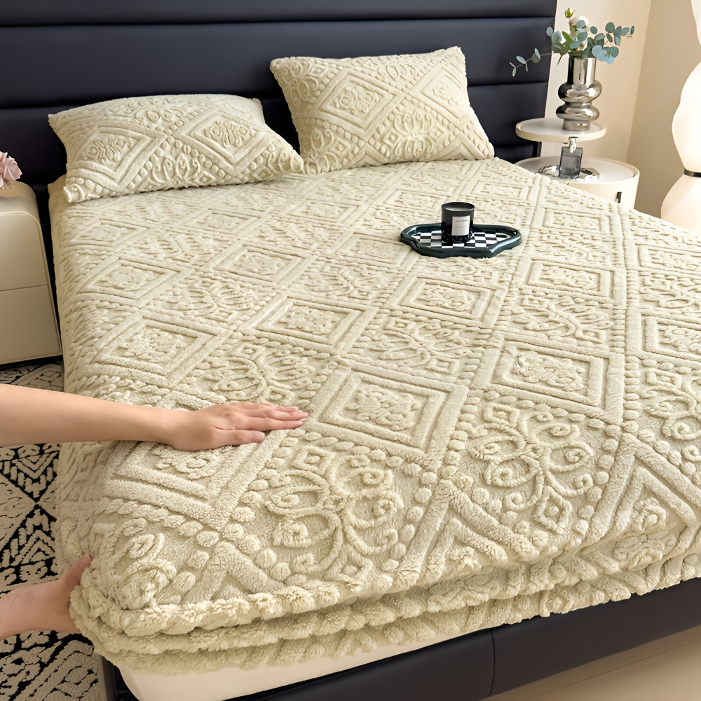 CloudRest - Sleep Warm and Cozy Without the Sheets Slipping