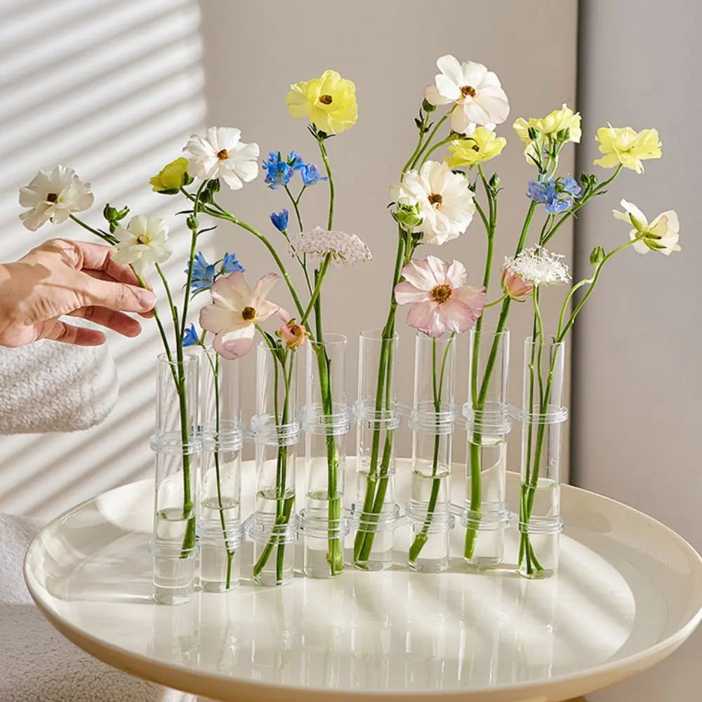 FlexAura – The vase that adapts to your style!
