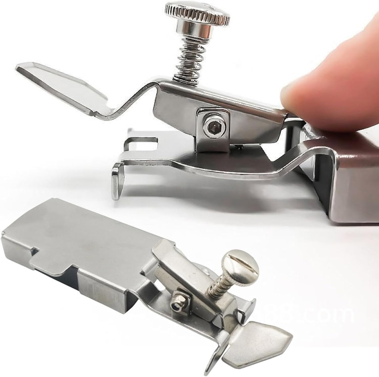 StitchStraight – Perfect Seams in Seconds