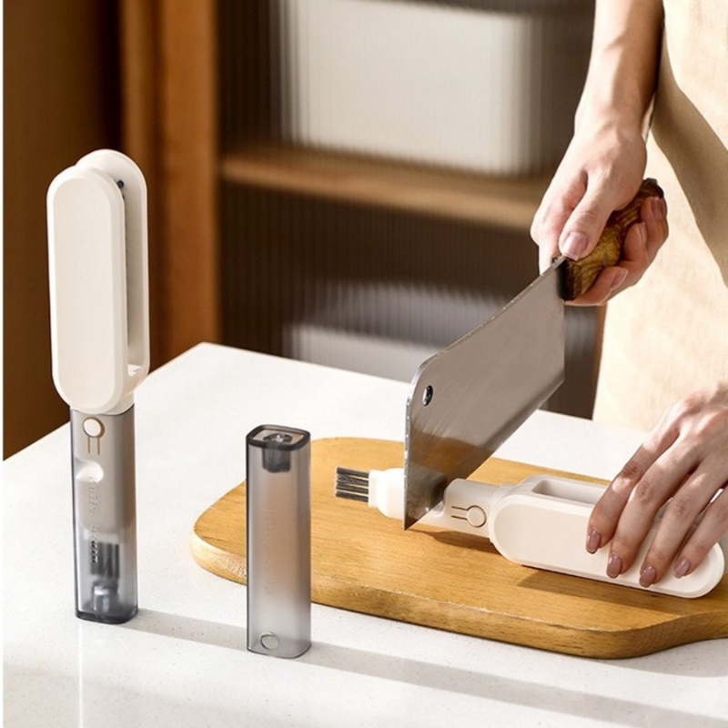 CleanCraft – Safe, Thorough & Always Sharp Knives!