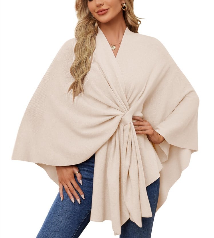 LunaGrace – Elegance Meets Warmth in a Stylish Throw