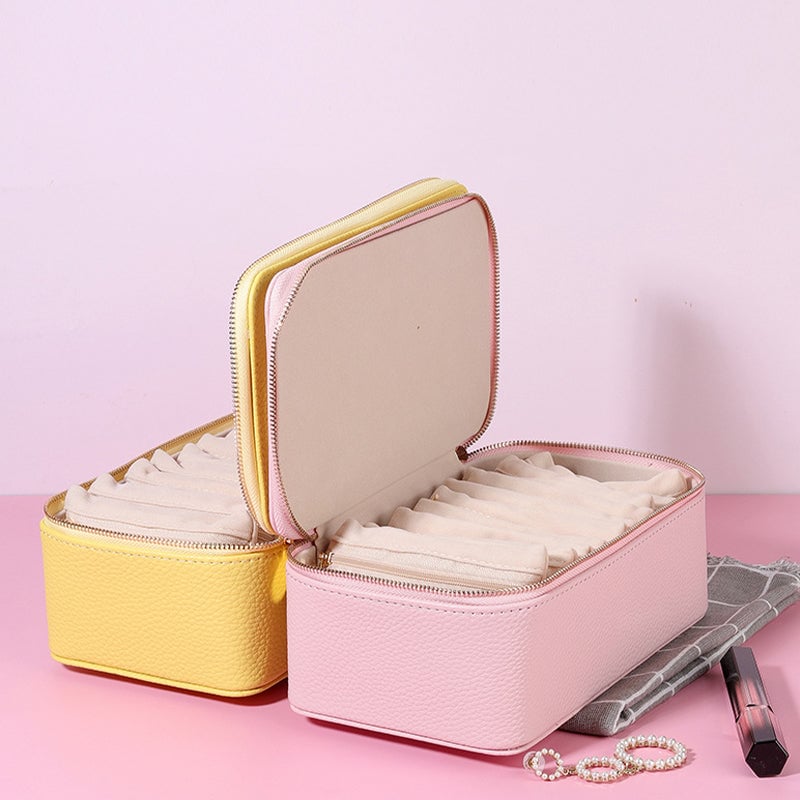 GlamCase – Your Jewelry, Safe & Stylish On the Go!