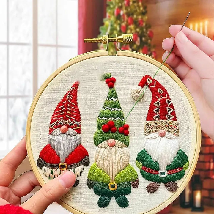 StitchJoy – Christmas Magic to Stitch Yourself