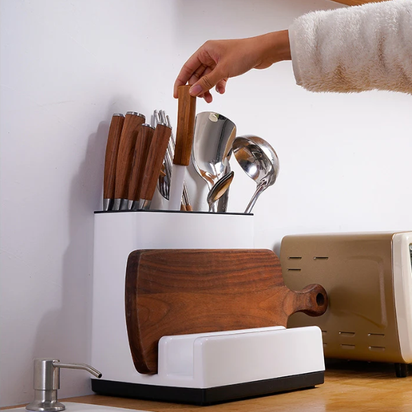 PureKitchen – Order & Hygiene for Your Cutlery