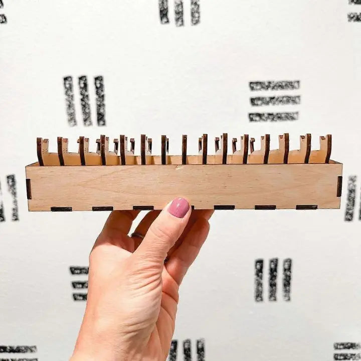 ThreadTales – Cute Wooden Spools for Perfect Thread Organization