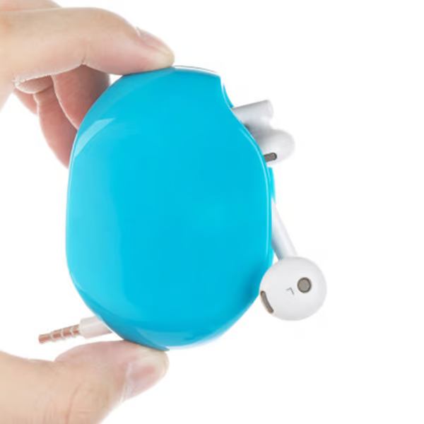 1+1 FREE | CableEase – No More Cable Mess at the Push of a Button!