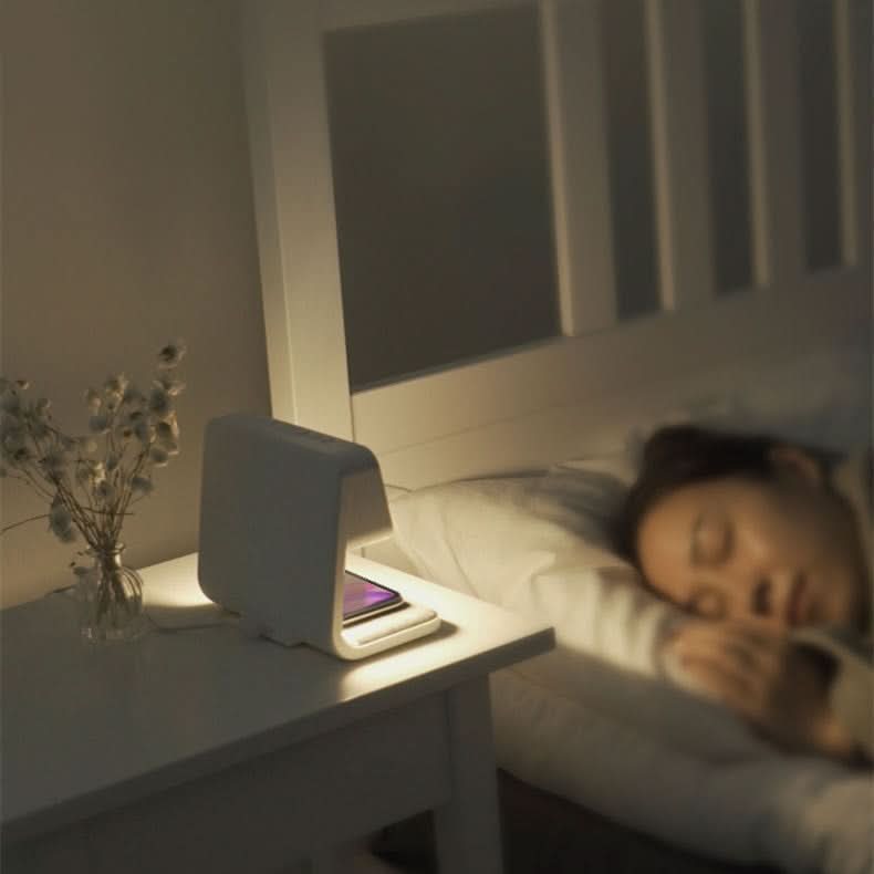 SmartDock – Free Your Nightstand with Light, Charging Station & Alarm Clock
