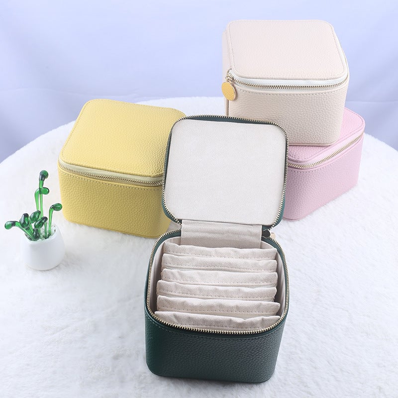 GlamCase – Your Jewelry, Safe & Stylish On the Go!