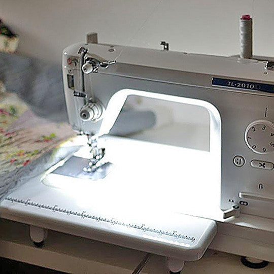 StitchGlow – Precise Sewing Thanks to Perfect LED Lighting