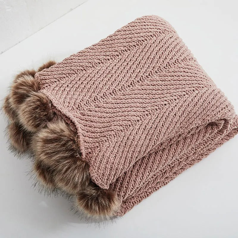 CozyPom – Stylish Cozy Comfort for Your Home